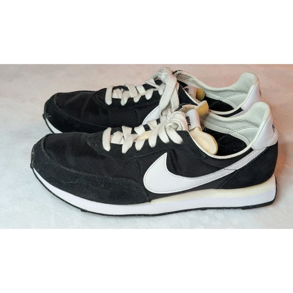 Nike Waffle Trainer 2 YTH Sz. 7 Athletic Shoe BLK/WHT Unisex Sneaker #DC6477-001